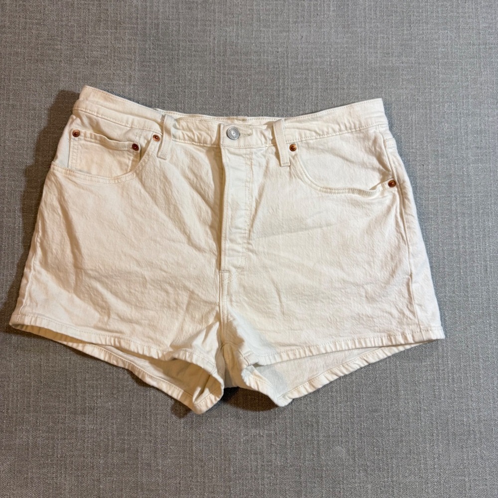 Levi 501 Original High Rise Denim Shorts W33 White Button Fly Cut Off Jean